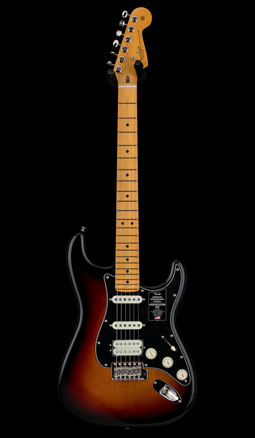 Fender American Professional Classic Stratocaster HSS - 3-Color Sunburst #91030